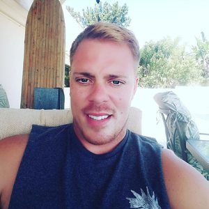 Meet your Posher, Wyatt